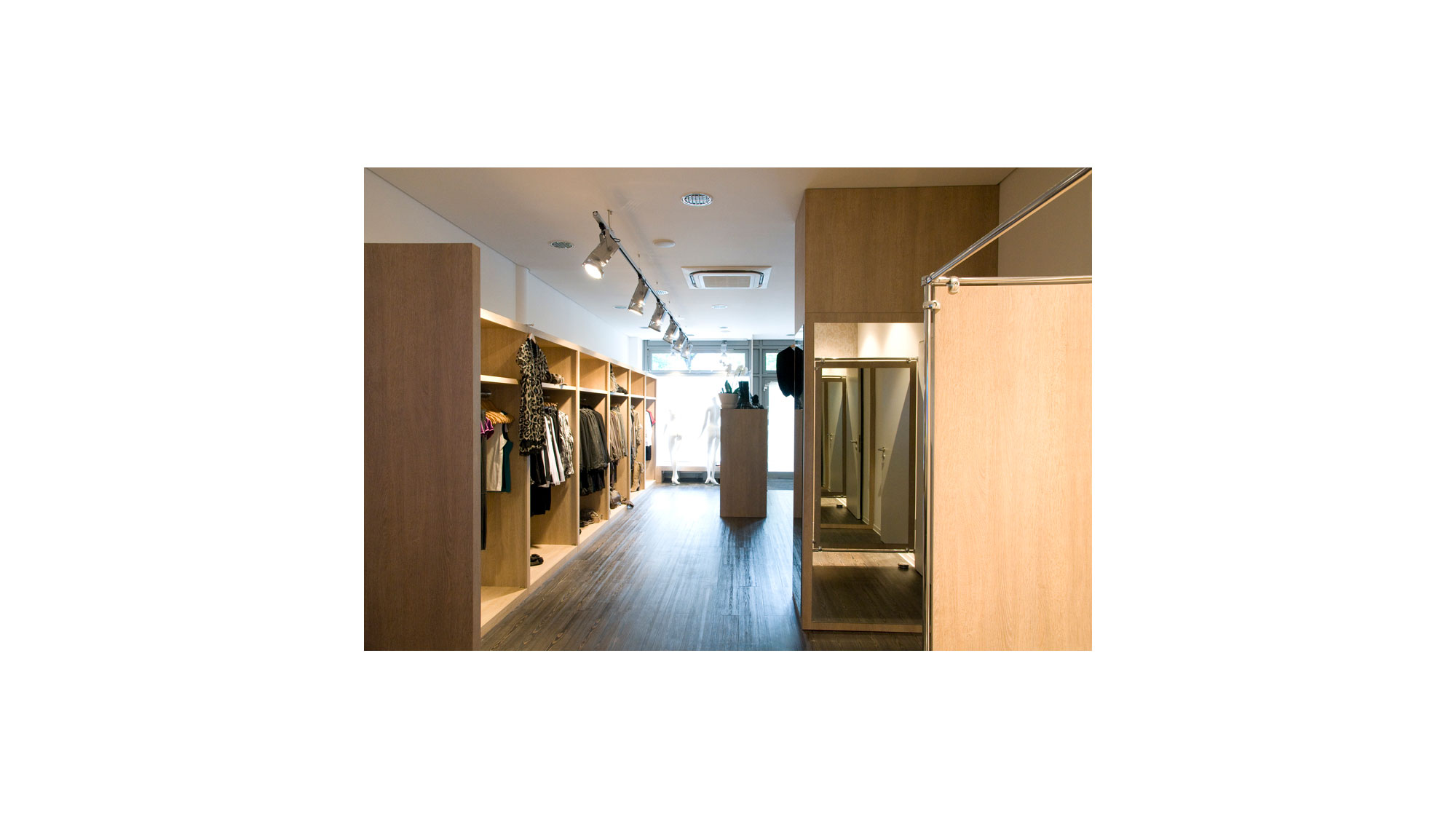 Seidel_Architekten_Innenarchitektur_Modepartner_6